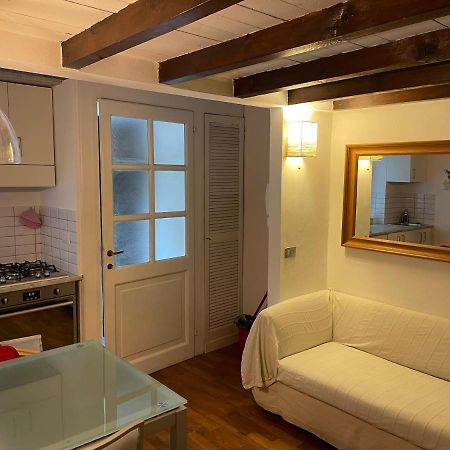 Appartamento Milano Navigli - Affitti Brevi Italia Milão Exterior foto