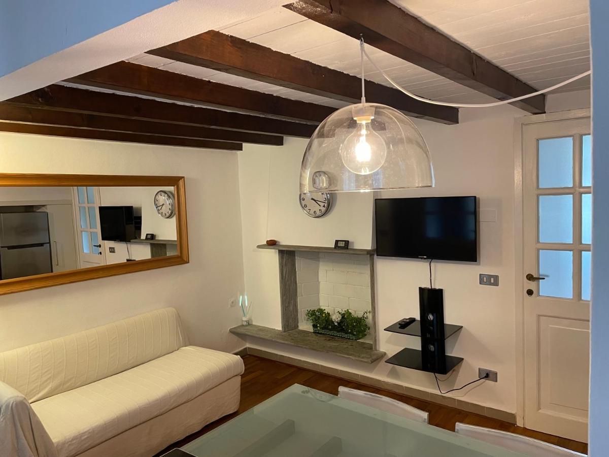 Appartamento Milano Navigli - Affitti Brevi Italia Milão Exterior foto
